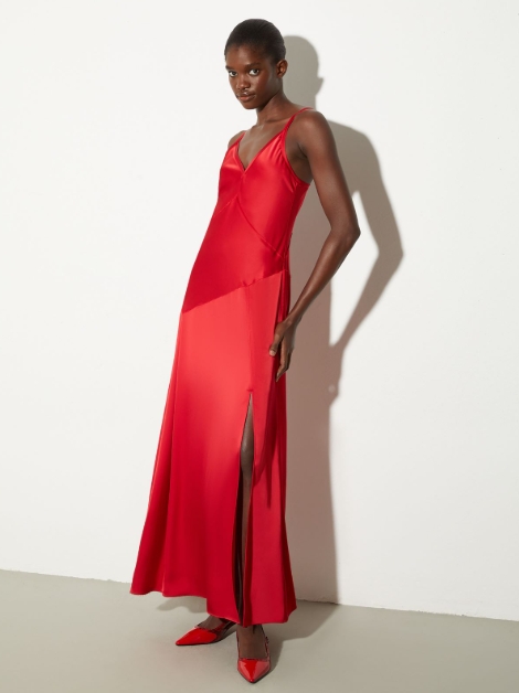 Max and Co Danmark: Elegance i bevægelse – fra maxi dresses til hverdagstasker