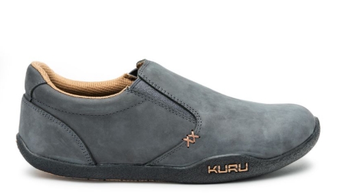 N&aring;r komfort m&oslash;der innovation: Oplevelsen af kuru sko i hverdagen